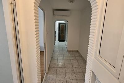 Apartament cu 3 camere în Central - 1