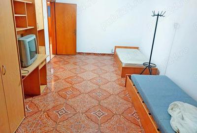 Apartament cu 4 camere decomandat în Mircea cel Bătrân - 8