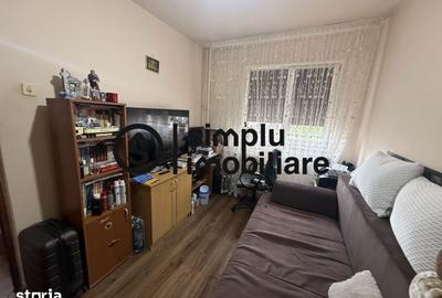 Apartament cu 3 camere semidecomandat în Valea Rosie - 11