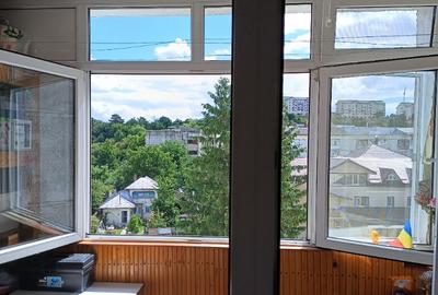Vand sau schimb apartament 3 camere - 11