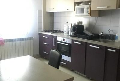 Ap 3 camere de inchiriat, proprietar, S Barnutiu
