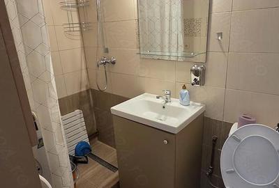 Garsonieră decomandată în Central - 1