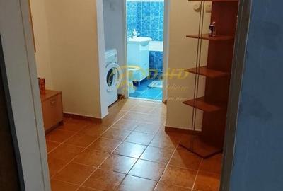 Apartament 2 camere decomandat in Podul de Fier - 2