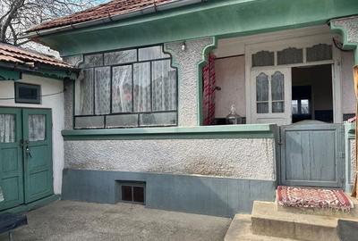 Casă cu 4 camere în Central - 3