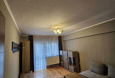Apartament cu 2 camere decomandat în Micro 17 - 3