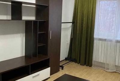 Garsonieră decomandată în Gorjului - 4