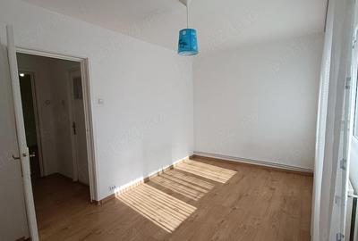 Apartament cu 2 camere semidecomandat în Astra - 6