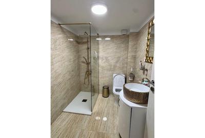 Casă individuală cu 5 camere cu Canalizare în Domenii - 9