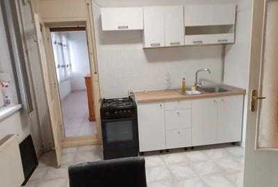 Apartament de inchiriat 3 cam - 2
