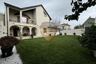 Casă individuală cu 8 camere cu Canalizare în Est - 34