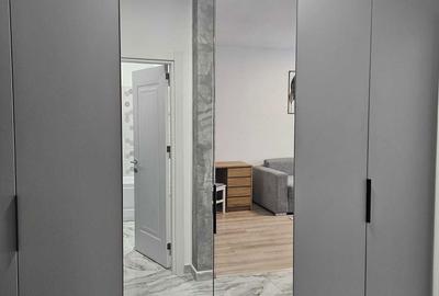 Garsonieră decomandată în Apărătorii Patriei - 2