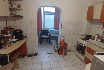 Apartament cu 3 camere decomandat, mobilat în Nicolina - 5