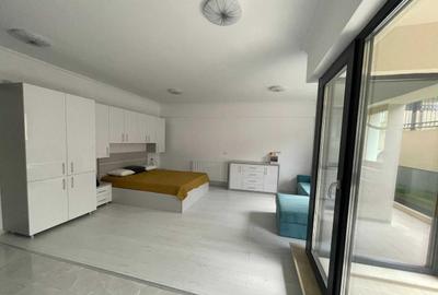 Garsonieră decomandată, mobilată în Universitate - 5