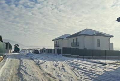 Casă cu 4 camere în Central - 7