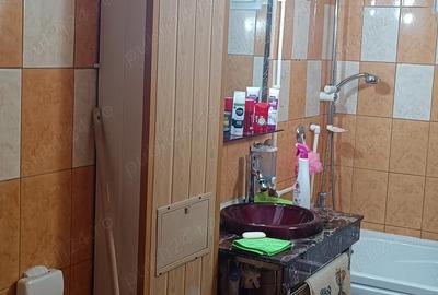 Apartament cu 3 camere decomandat în Central - 3