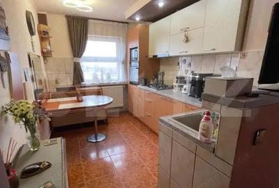Apartament cu 3 camere decomandat, mobilat în Triaj - 7