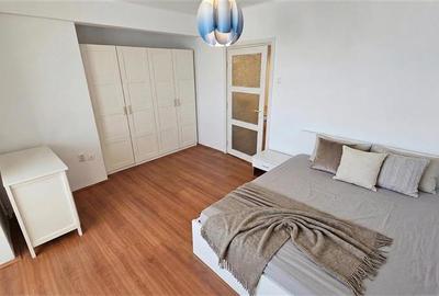 Apartament cu 3 camere semidecomandat, mobilat în Central - 11