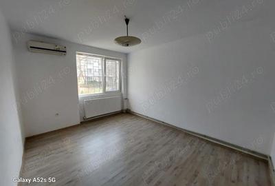 Garsonieră decomandată în Sud - 1