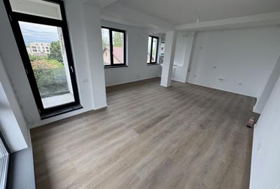 Apartament cu 2 camere decomandat în Central - 4