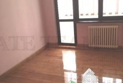 Super oferta:  Apartament 4 camere Calea Romanului -  Piatra Neamt - 4