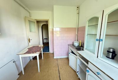 Apartament cu 3 camere decomandat în Medgidia - 5