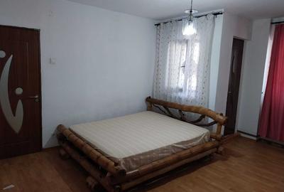 Garsonieră decomandată în Central - 1