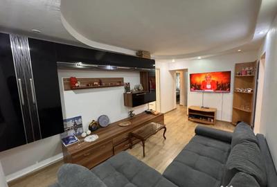 Apartament cu 4 camere decomandat în Lăpuș