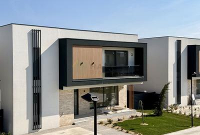 Casă individuală cu 5 camere cu Canalizare în Central - 2