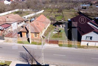 Casă cu 5 camere cu Teren 235 Mp în Podari