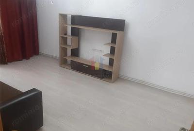 Apartament cu 3 camere decomandat în Independenței - 8