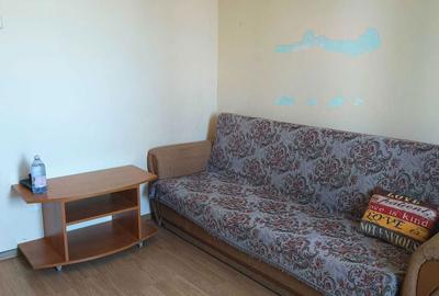 Apartament cu 3 camere semidecomandat în Central - 5