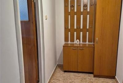 Bucur Obor- metrou la  1 minut - pe Calea Mosilor - 5