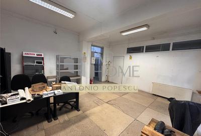 Spatiu comercial la parter de bloc, in Ploiesti, zona Bd. Bu - 3