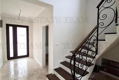 Casă individuală cu 5 camere cu Canalizare în Central - 7