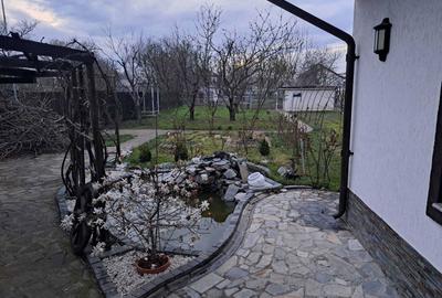 Casă cu 4 camere în Cazasu - 8