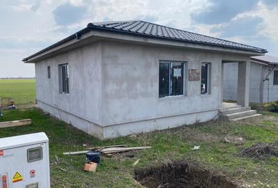 Casă cu 3 camere în Exterior Vest - 2