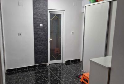 Apartament cu 3 camere decomandat în Central - 3