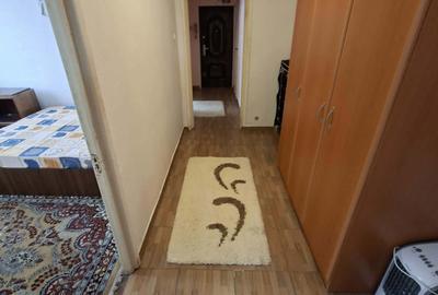Apartament cu 3 camere decomandat, mobilat în Alexandru cel Bun - 4