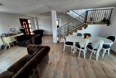 Casă cu 4 camere cu Teren 539 Mp în Giarmata
