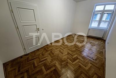 Spatiu de birouri de inchiriat 4 camere 122mp Centrul Istoric Sibiu - 6