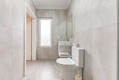 Casă individuală cu 12 camere cu Canalizare în Giarmata - 16