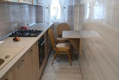 Garsonieră decomandată în Central - 2