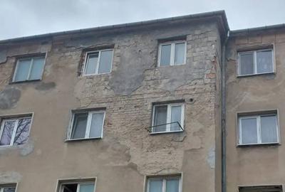 Garsonieră nedecomandată în Petroșani - 1