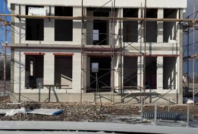 Casă cu 5 camere cu Teren 600 Mp în Marginea - 3