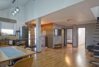 Casa tip duplex de vanzare Str. Cavalului, cartier ... - 1