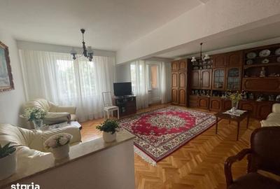 Apartament cu 4 camere în Traian - 5