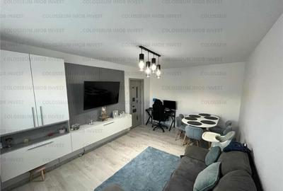 Apartament cu 3 camere decomandat în Astra