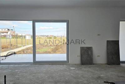 Casă cu Teren 435 Mp în Central - 10