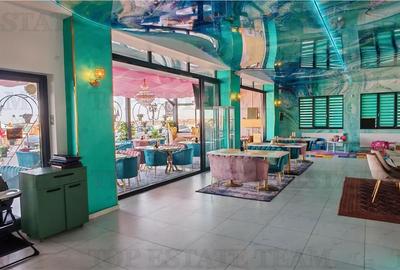 Spațiu comercial, de 300 mp, în Nord - 16