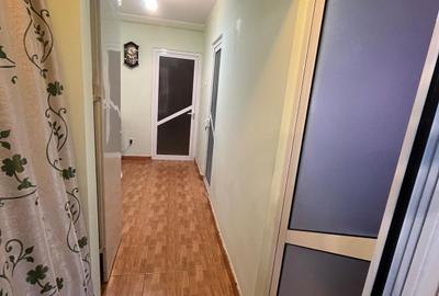 Apartament cu 2 camere in Micro 20 - 9